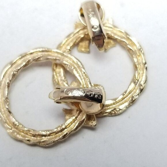 Vintage Avon Bow Wreath Gold Tone Clip On Earrings, Spiral Design, Estate - Picture 4 of 6